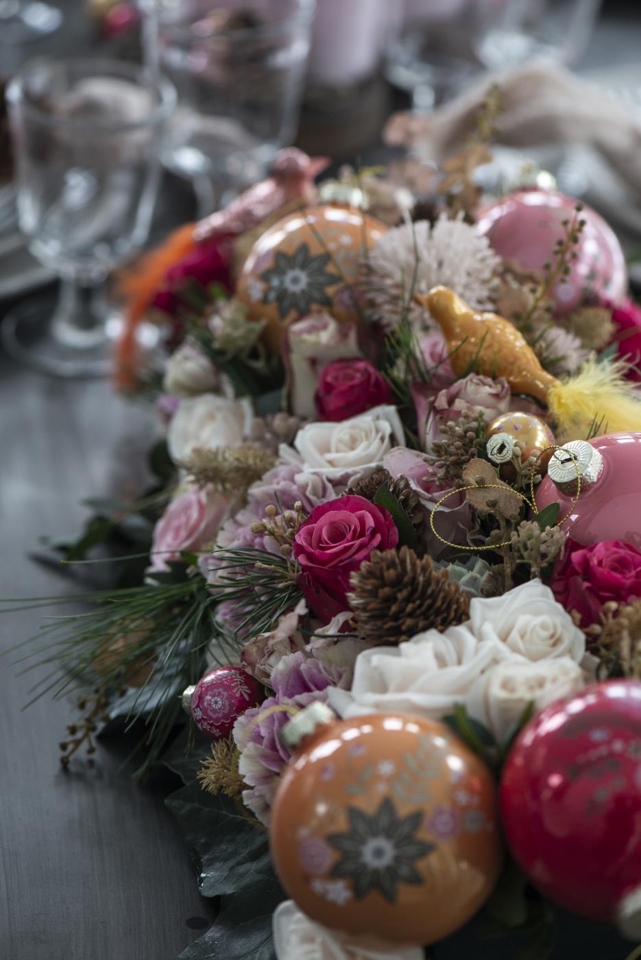 Julekule rosa sterk rosa og oransje Ib Laursen